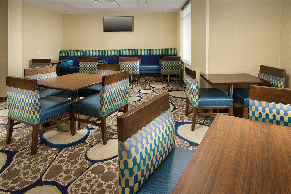 Hotel Airport By Ihg